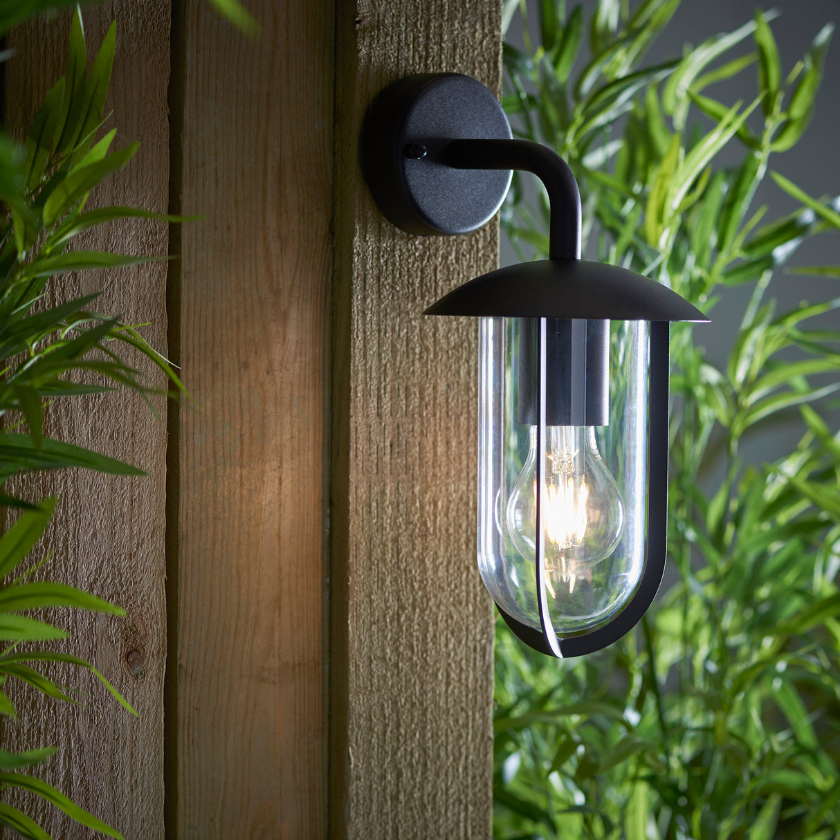 QUINN | Outdoor Fisherman Vintage Lantern Porch Barn Wall Light | E27 | IP44 | Matt Black