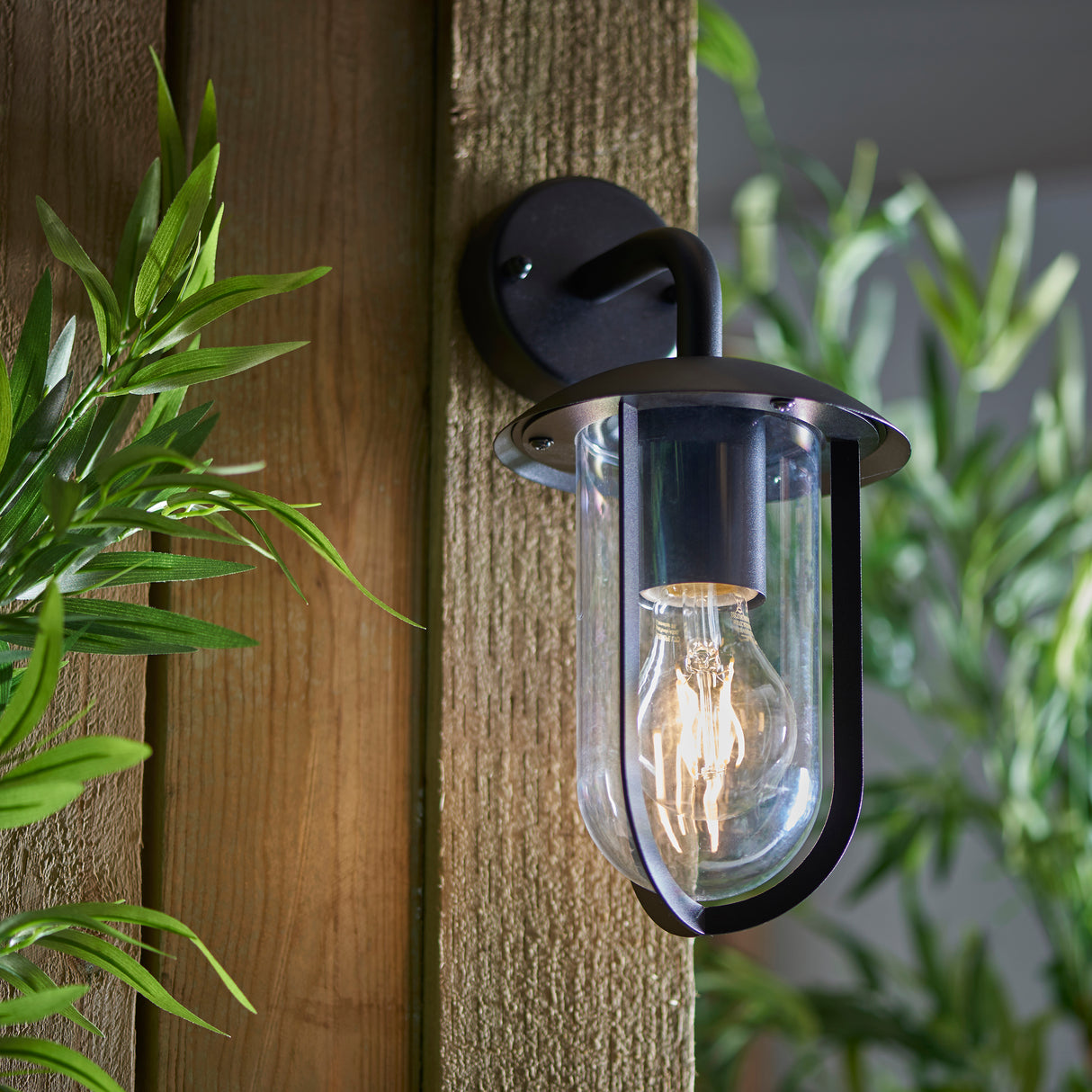 QUINN | Outdoor Fisherman Vintage Lantern Porch Barn Wall Light | E27 | IP44 | Matt Black
