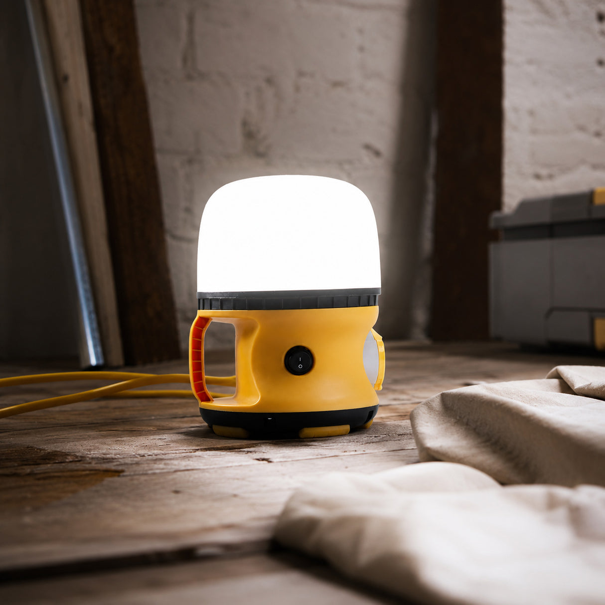 ORBIS Portable Globe Site Light | LED 30W 2700lm | 6500K Daylight White | 110-240V Dual Voltage | IP44 | Standard