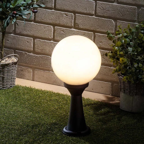 Driveway Lights - LightHub Direct